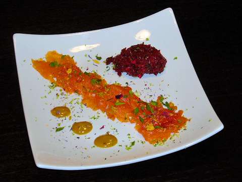 Gebeizter Saibling mit Rote Rüben Tartar