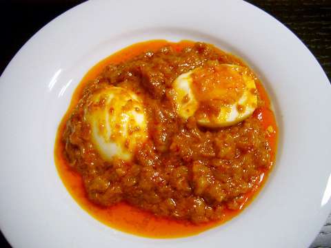 Eier in Kokossauce